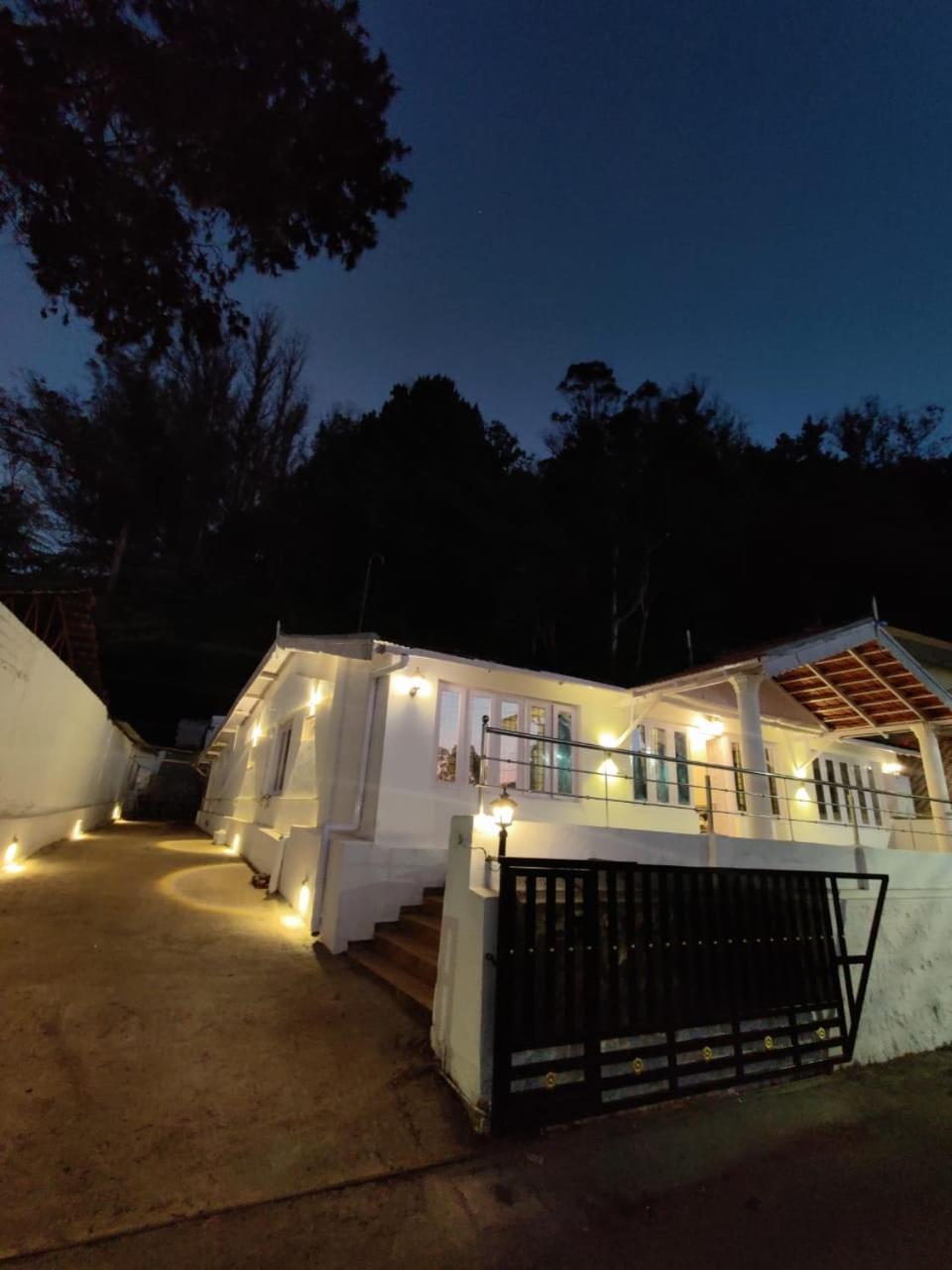Bob'S Haven Bungalow 우티 외부 사진